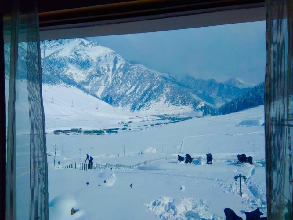 Hotel Village Walk Sonamarg Ngoại thất bức ảnh