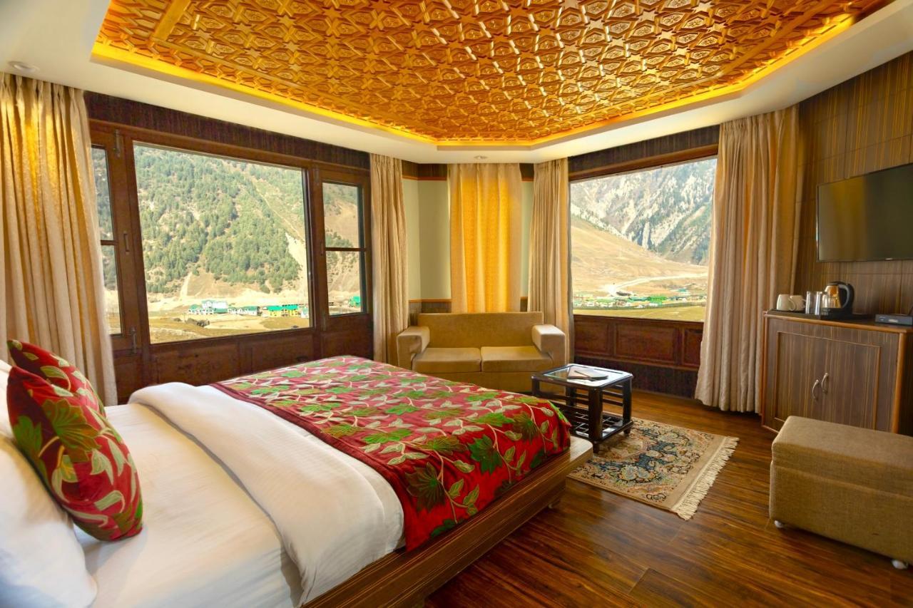 Hotel Village Walk Sonamarg Ngoại thất bức ảnh