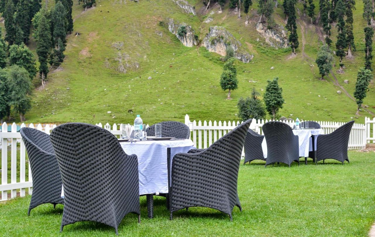 Hotel Village Walk Sonamarg Ngoại thất bức ảnh
