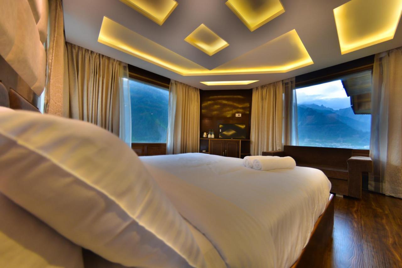 Hotel Village Walk Sonamarg Ngoại thất bức ảnh